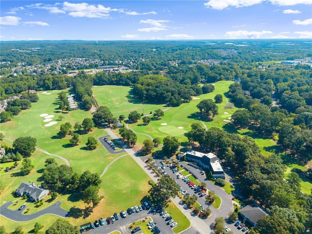2040 Tee Drive Property Photo 27