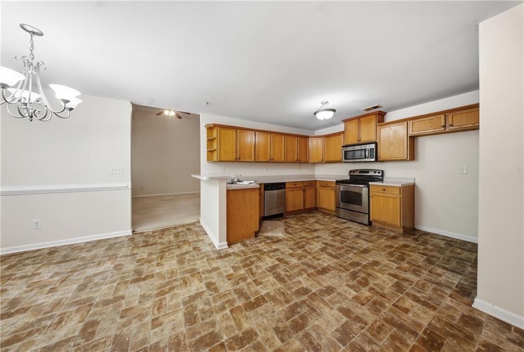 177 Revolutionary Drive Property Photo 7