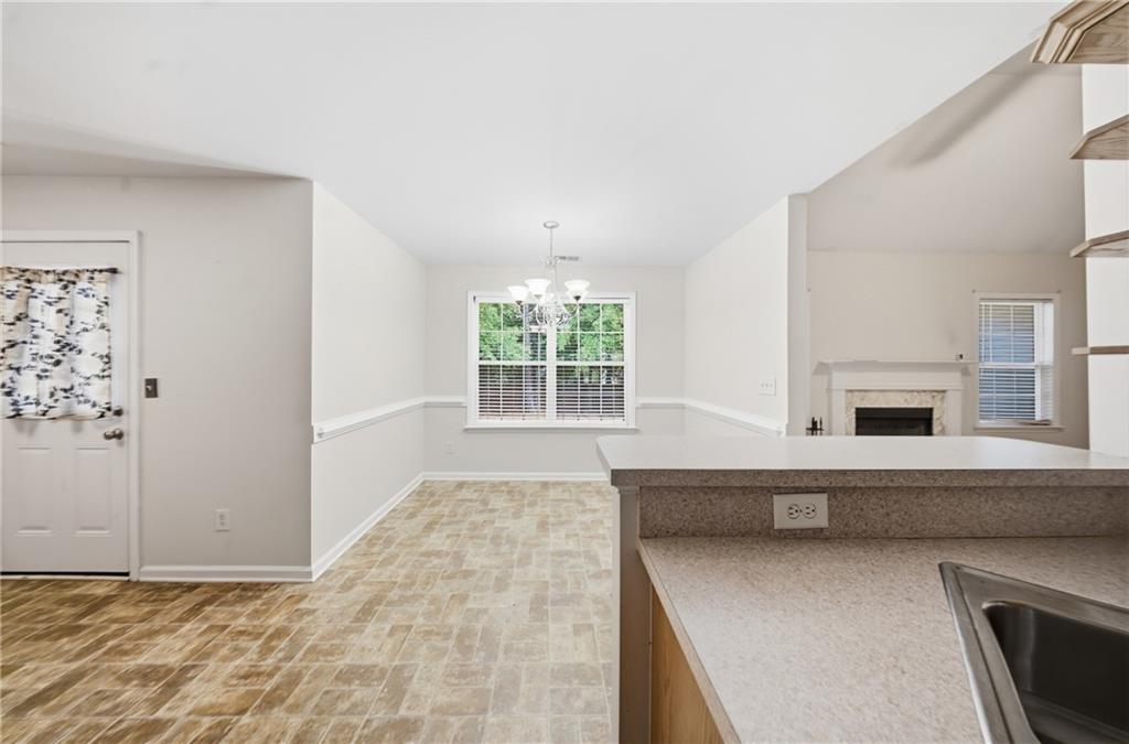 177 Revolutionary Drive Property Photo 10