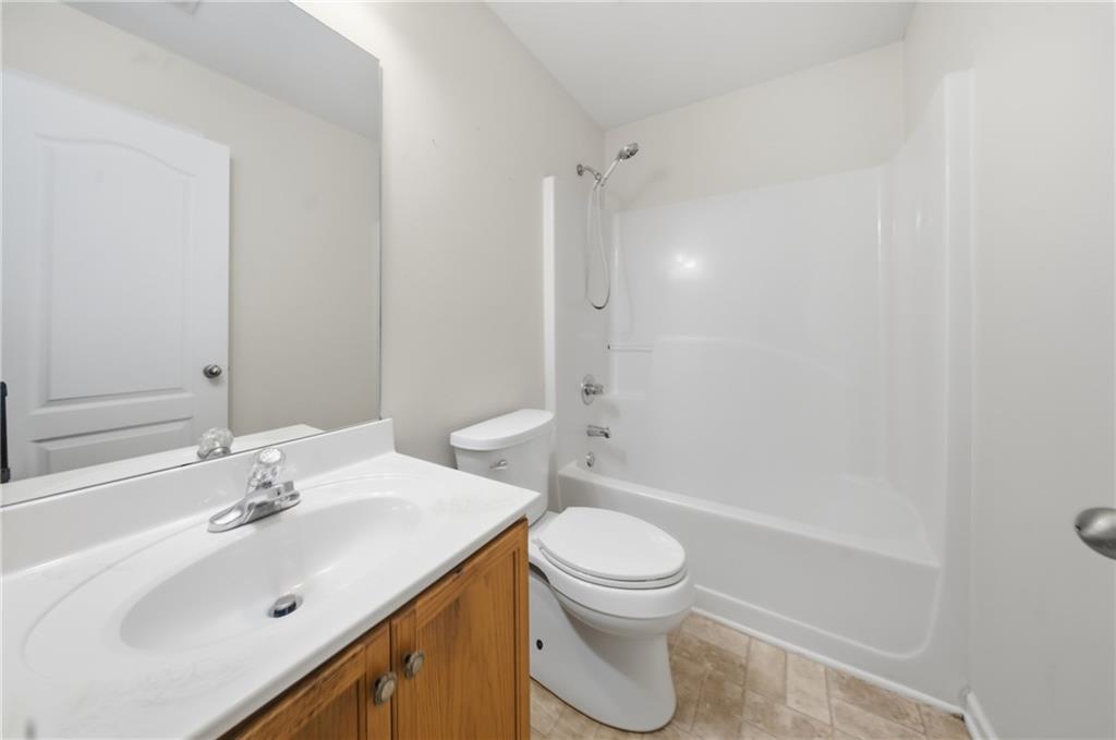 177 Revolutionary Drive Property Photo 19