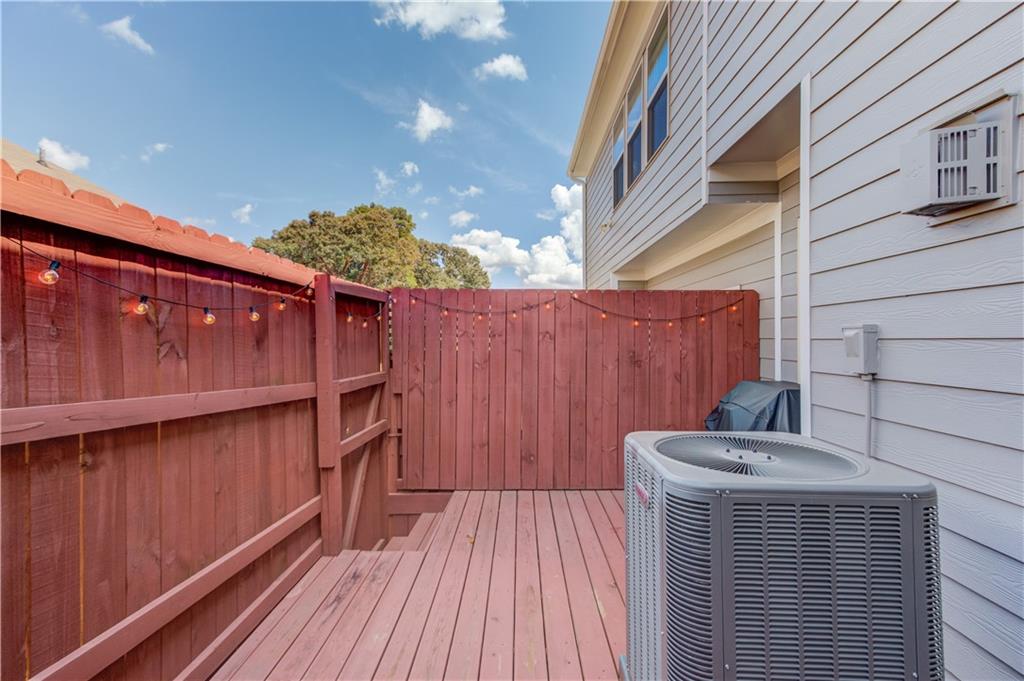 1182 Lanier Willow Path Property Photo 35