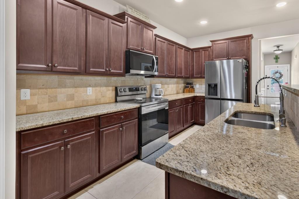 544 Amaranth Trail Property Photo 15