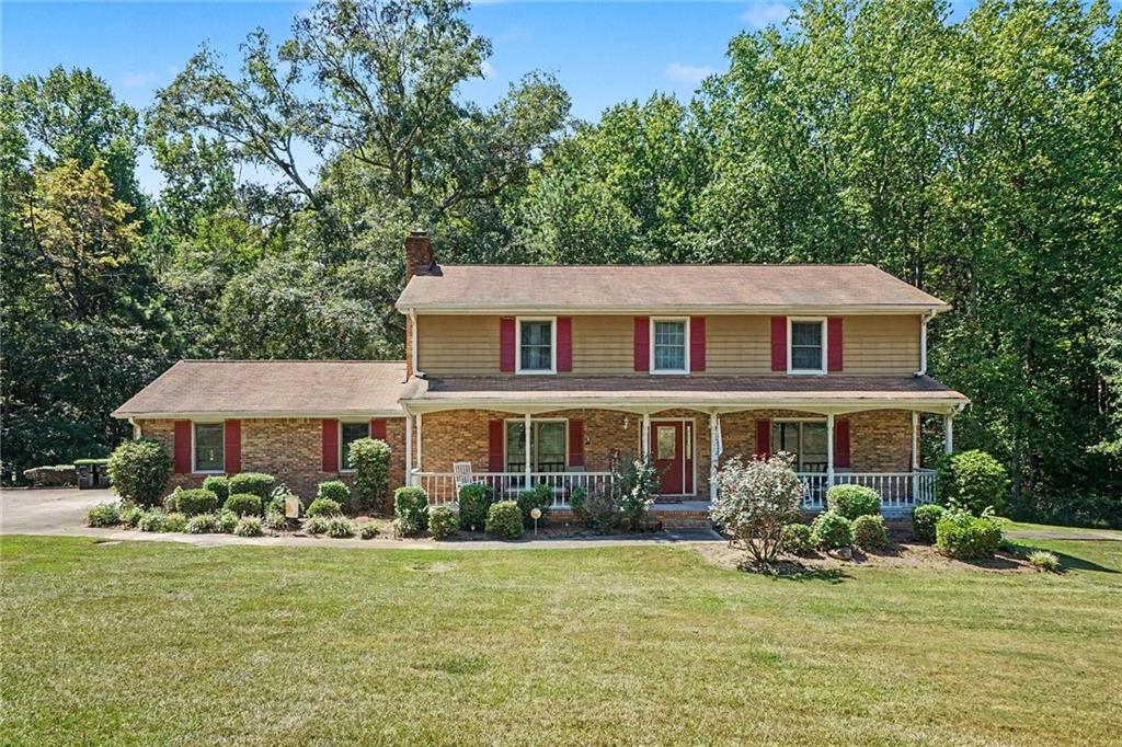 1107 Wallington Court Nw Property Photo 1
