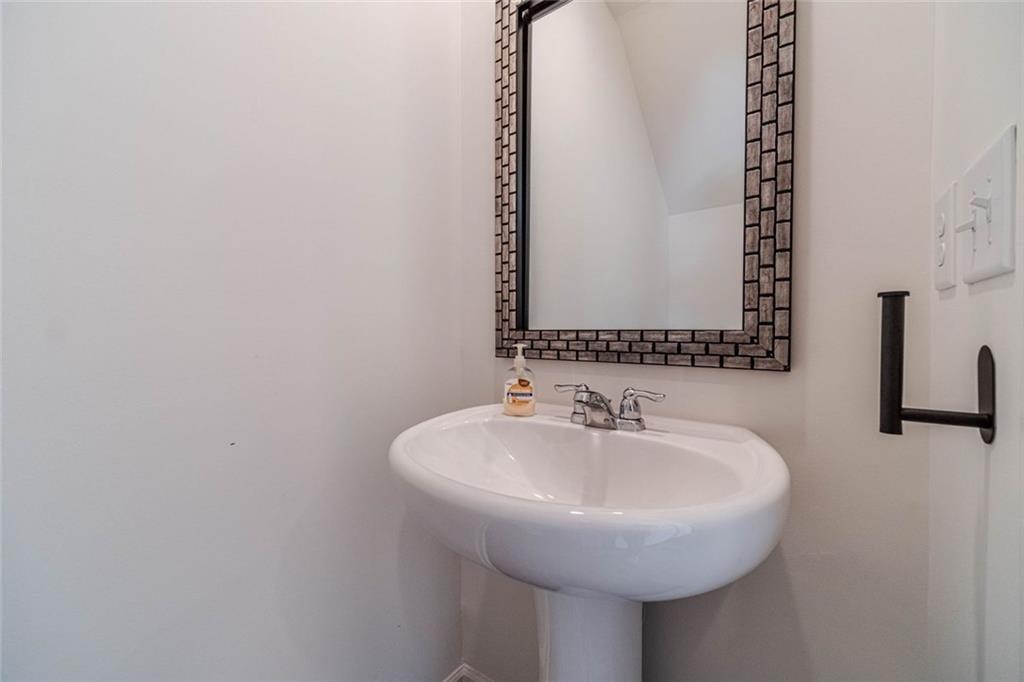 29 Padley Drive Property Photo 12