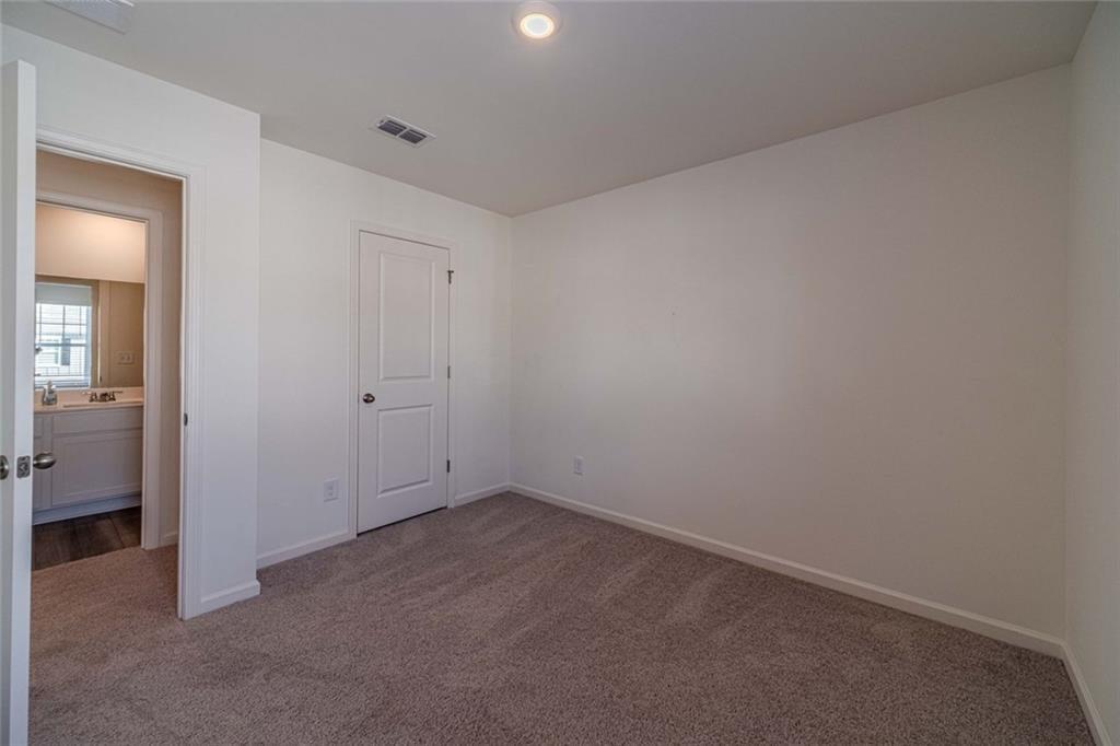 29 Padley Drive Property Photo 15