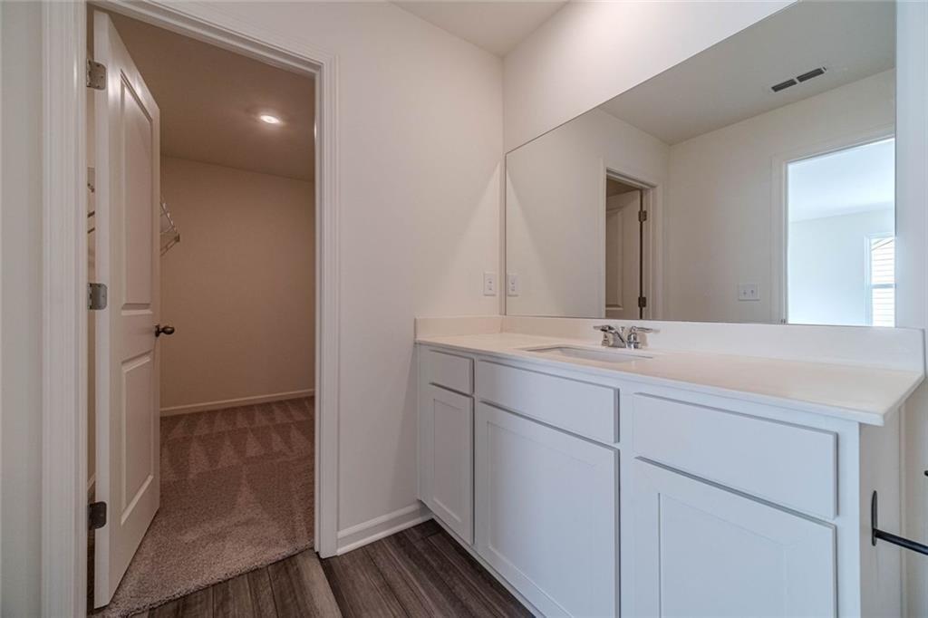 29 Padley Drive Property Photo 26