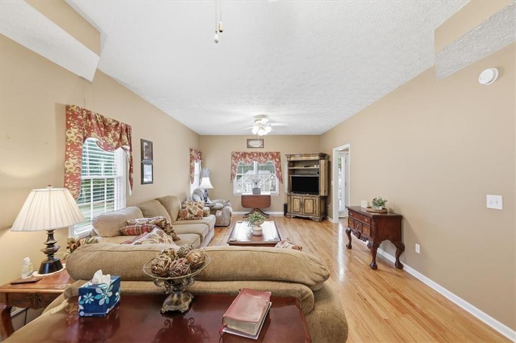 172 Glenn Eagles Way Property Photo 12