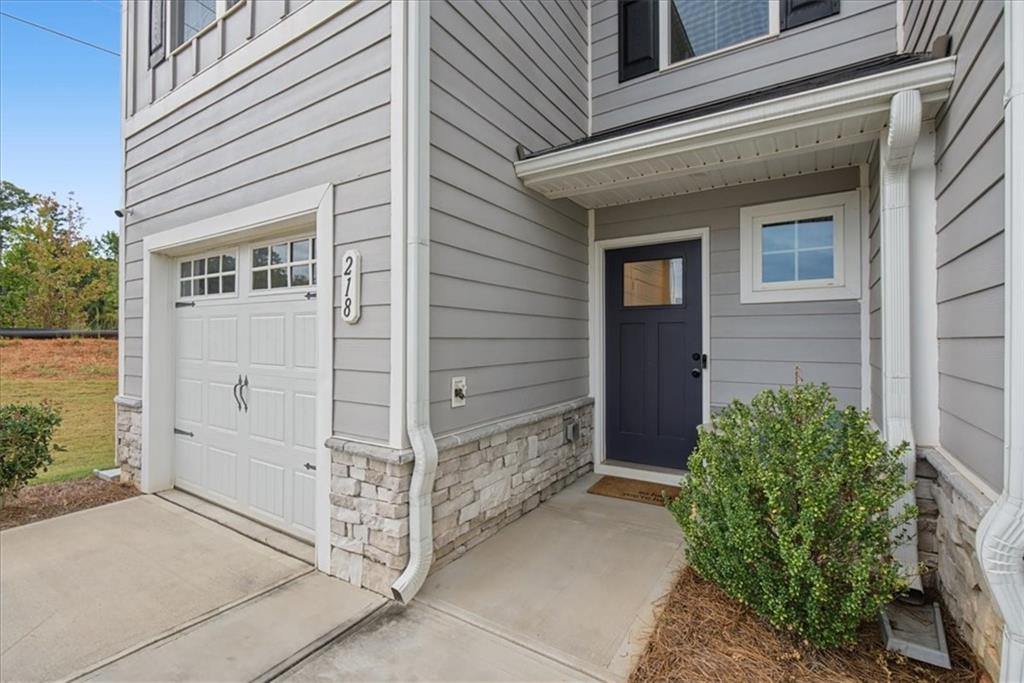 218 Deermont Drive Property Photo 2