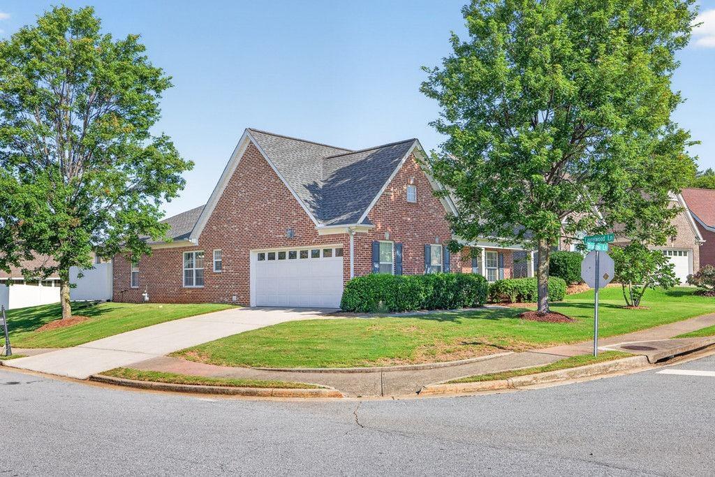 1237 Laurelwood Lane Property Photo 1