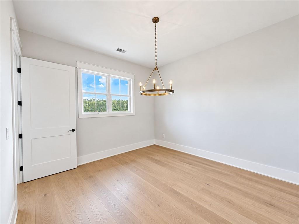 121 Palisade Drive Property Photo 13