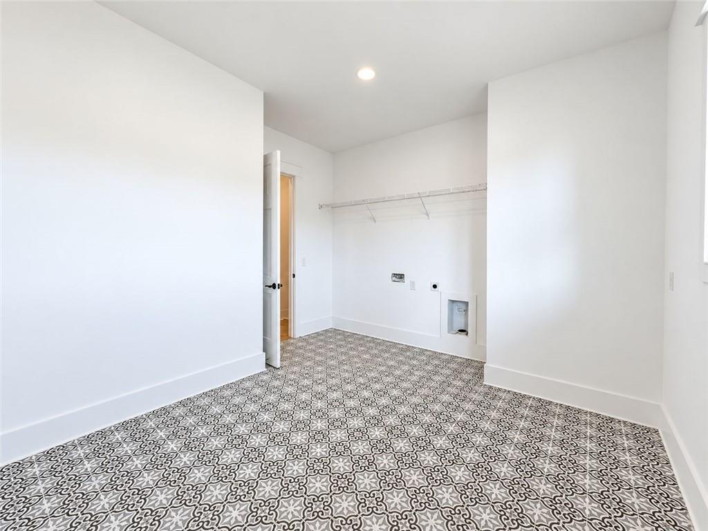 121 Palisade Drive Property Photo 33