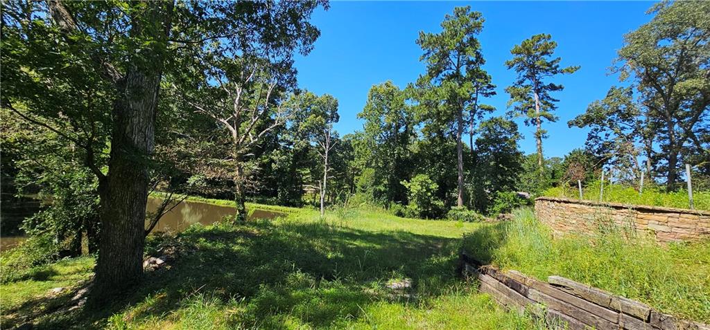 7319 Covington Highway Property Photo 5