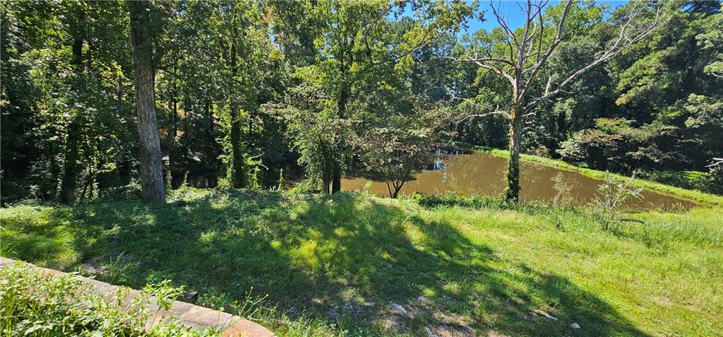 7319 Covington Highway Property Photo 11
