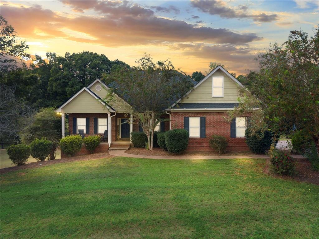 70 Line Drive Property Photo 1