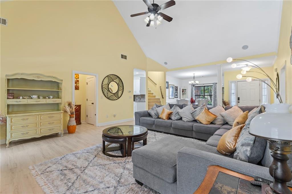 70 Line Drive Property Photo 14