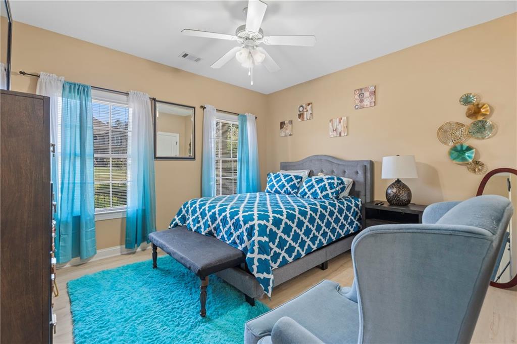 70 Line Drive Property Photo 23