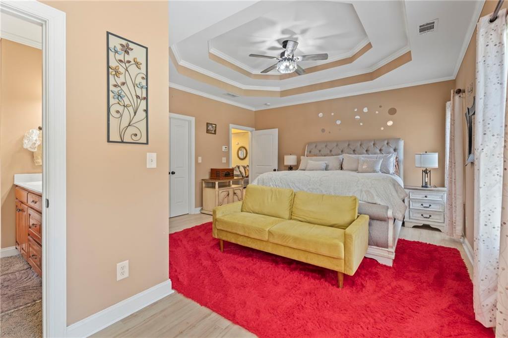 70 Line Drive Property Photo 30