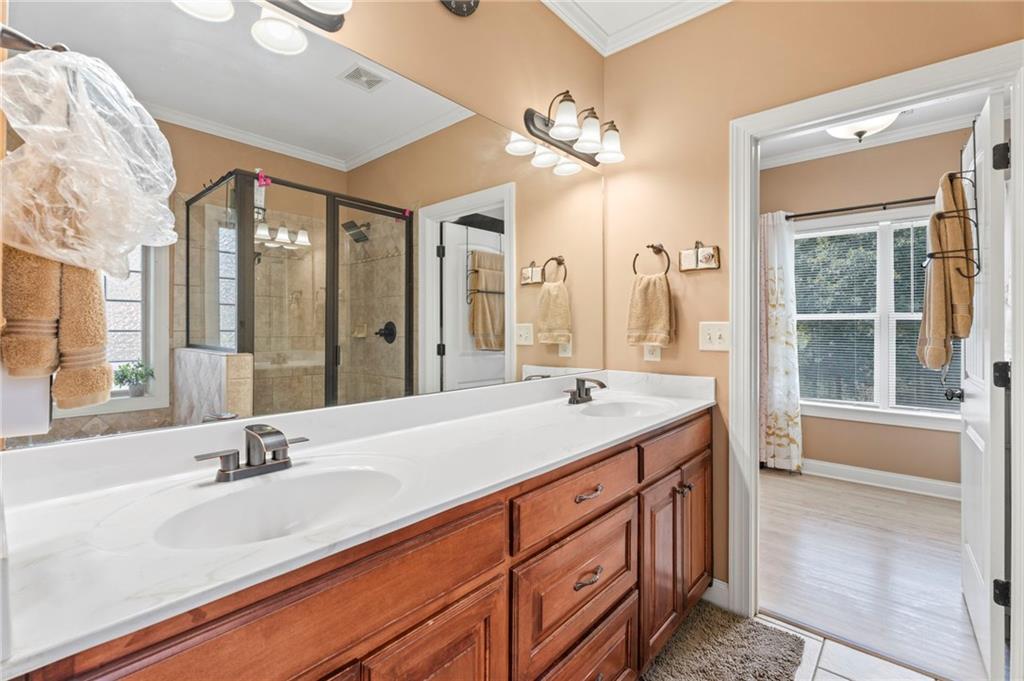 70 Line Drive Property Photo 35