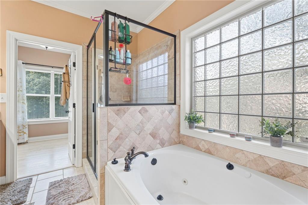 70 Line Drive Property Photo 36