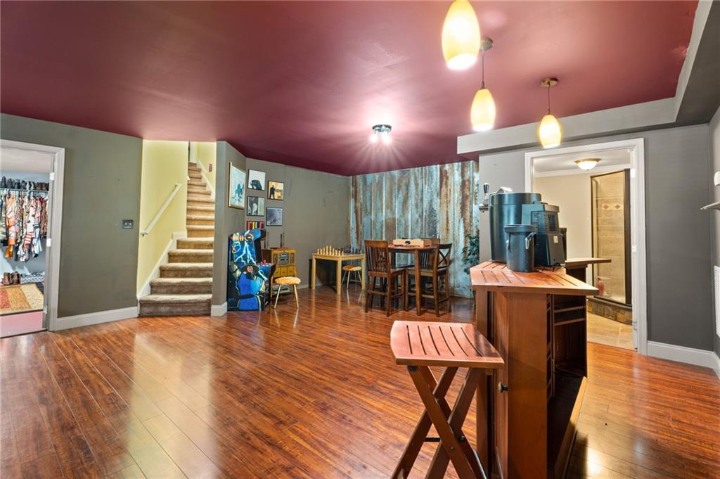 70 Line Drive Property Photo 40