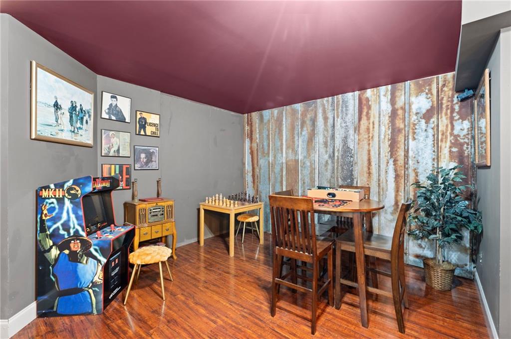 70 Line Drive Property Photo 43