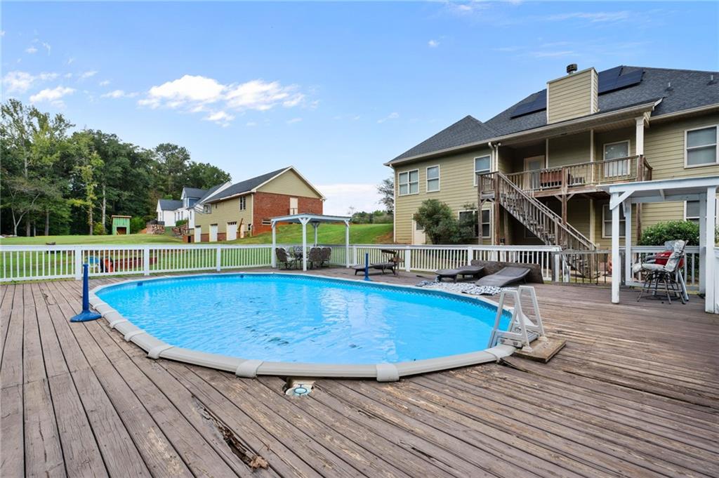 70 Line Drive Property Photo 64