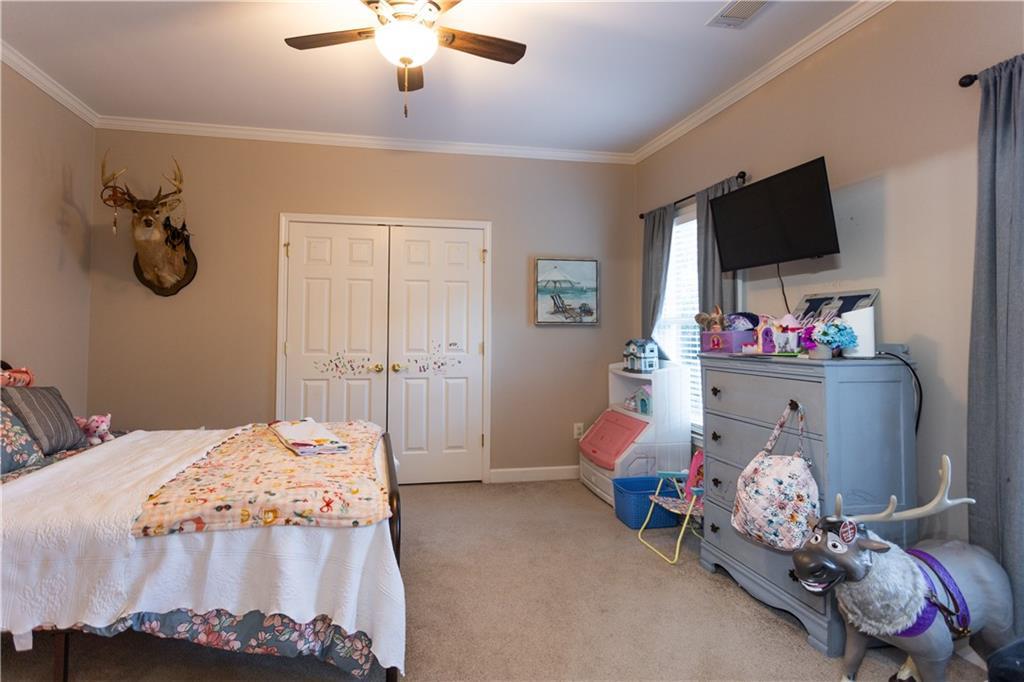 931 Providence Lane Property Photo 17