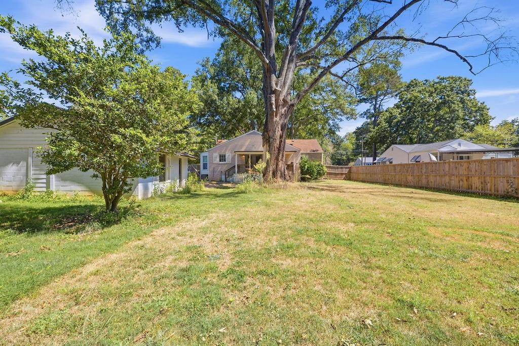 313 Glen Iris Drive Property Photo 23