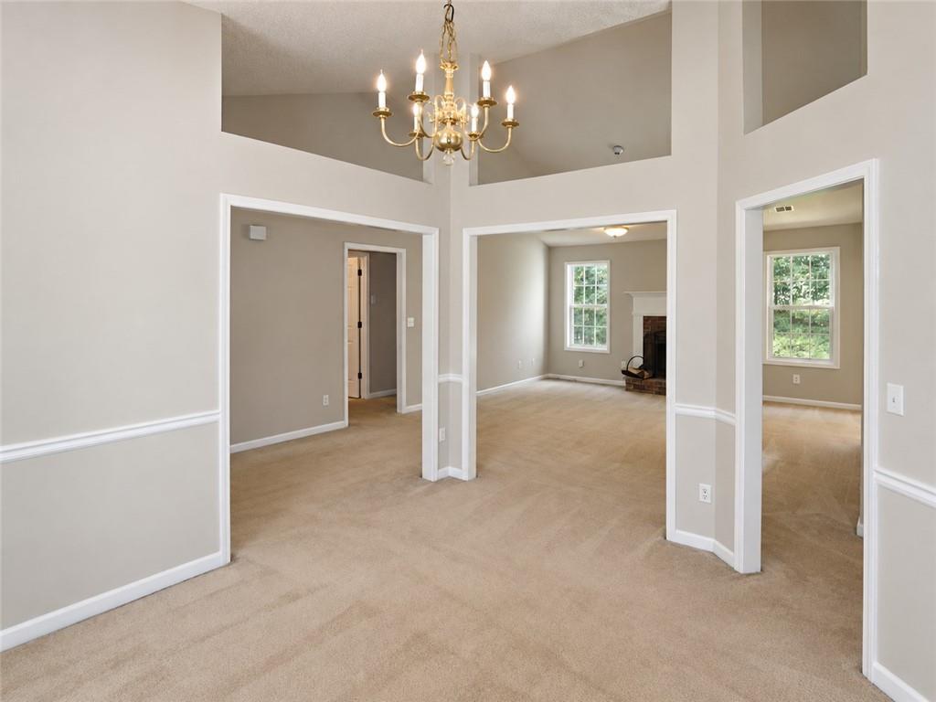 227 Westwind Drive Property Photo 5
