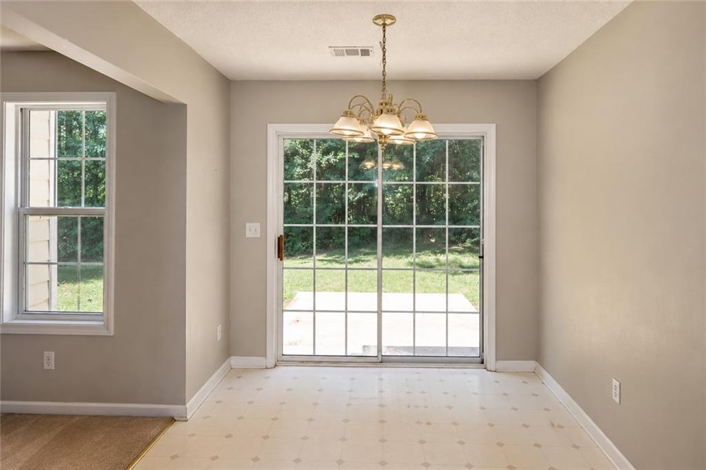 227 Westwind Drive Property Photo 7