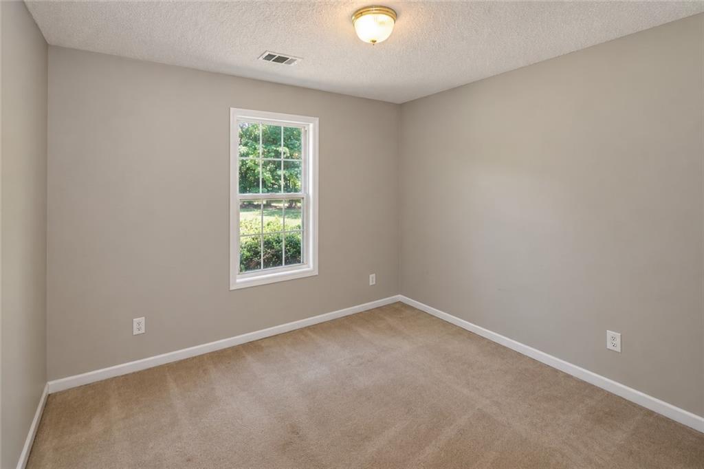 227 Westwind Drive Property Photo 13