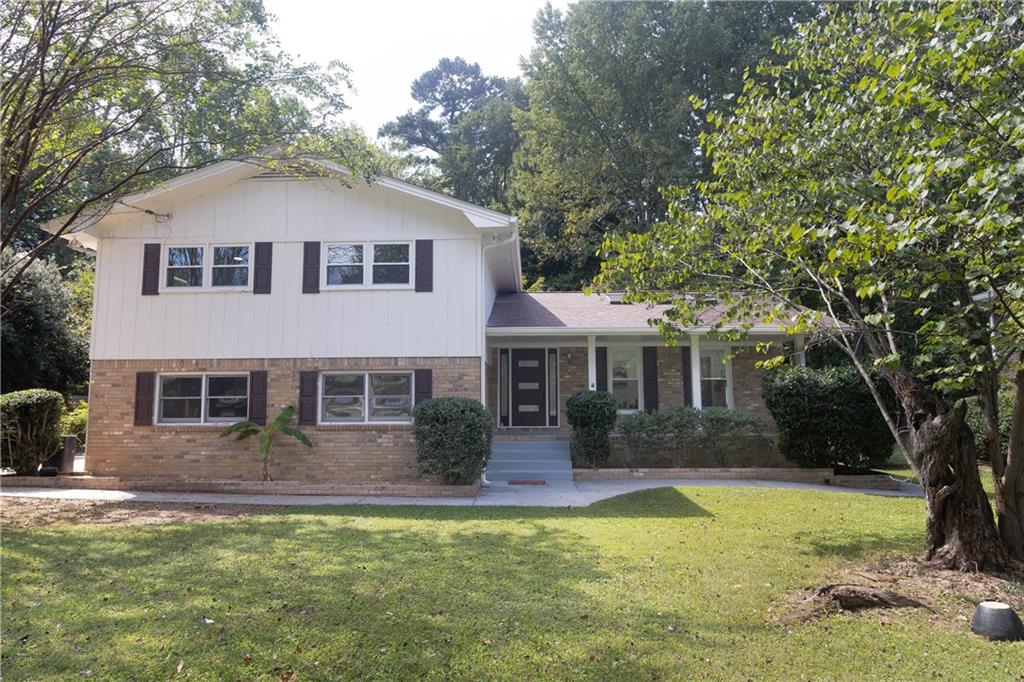 4950 Happy Hollow Rd Property Photo 1