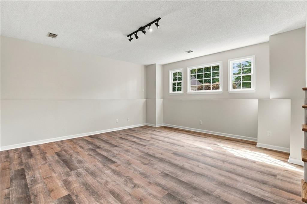 3370 Stone Path Way Property Photo 22