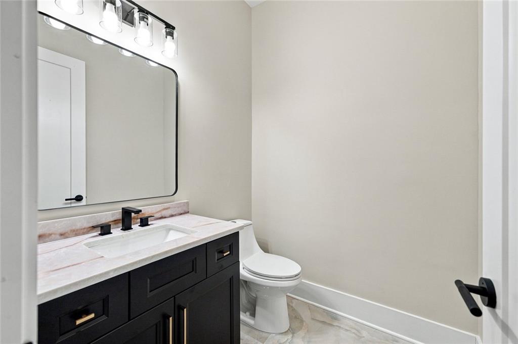 2545 Aniki Bee Drive Property Photo 20