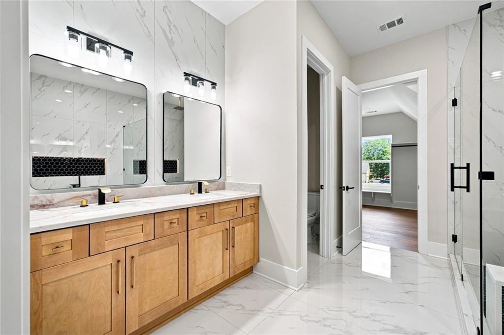 2545 Aniki Bee Drive Property Photo 41