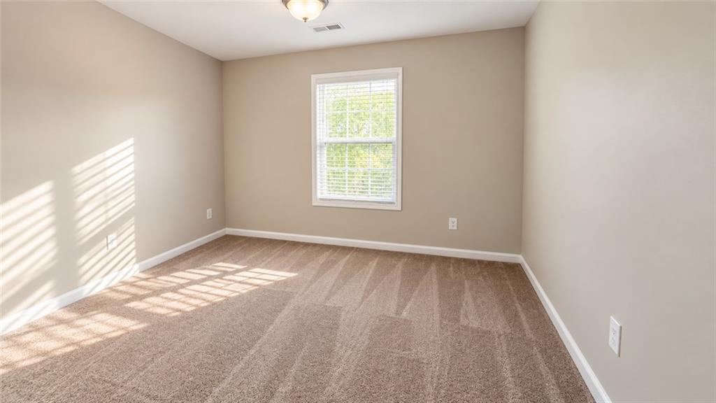 6276 Colonial View Property Photo 14