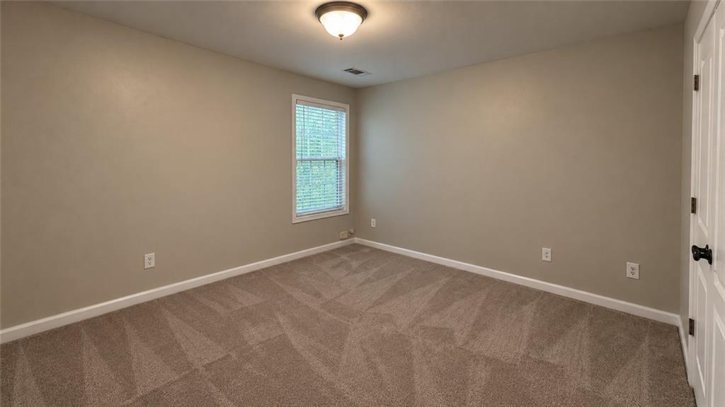 6276 Colonial View Property Photo 16