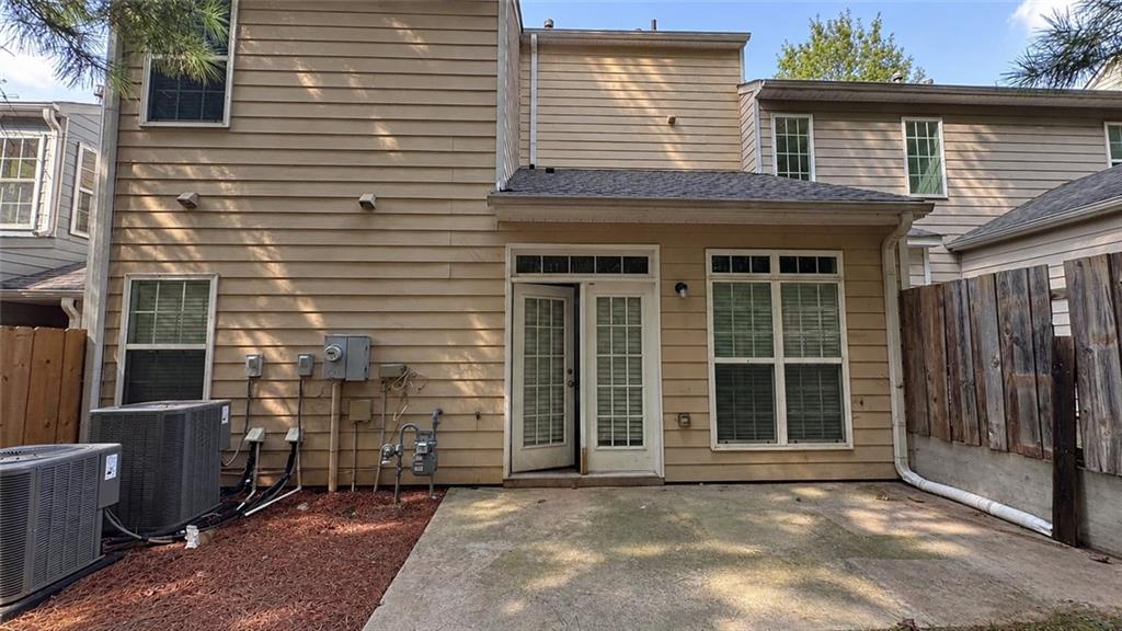 6276 Colonial View Property Photo 20
