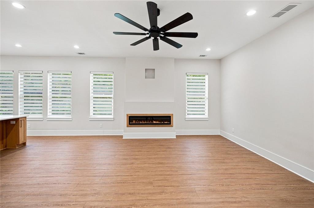 2541 Aniki Bee Drive Property Photo 6