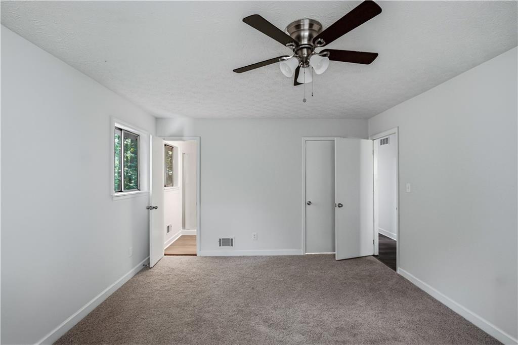 7052 Lodgepole Drive Property Photo 14