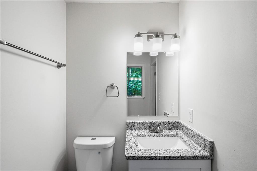 7052 Lodgepole Drive Property Photo 16
