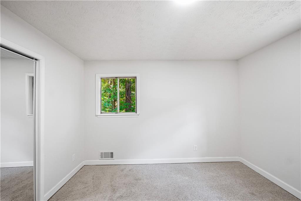 7052 Lodgepole Drive Property Photo 21