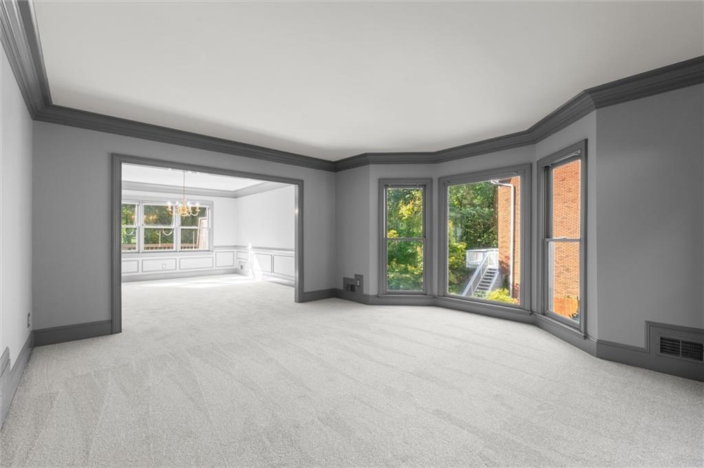 3520 Lester Ct. Property Photo 6