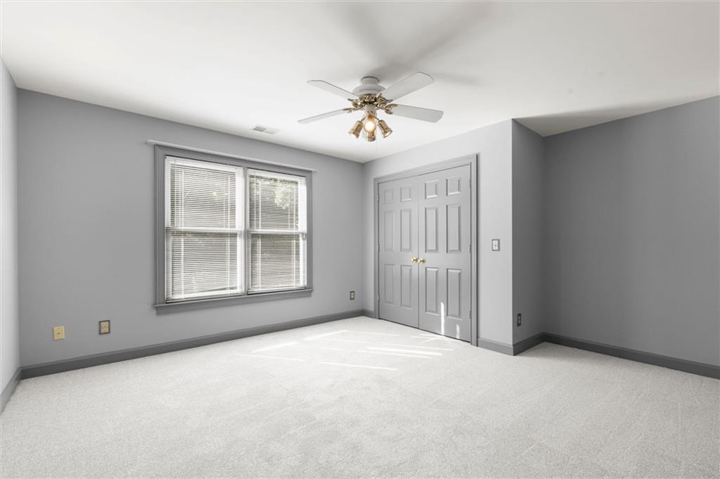 3520 Lester Ct. Property Photo 48