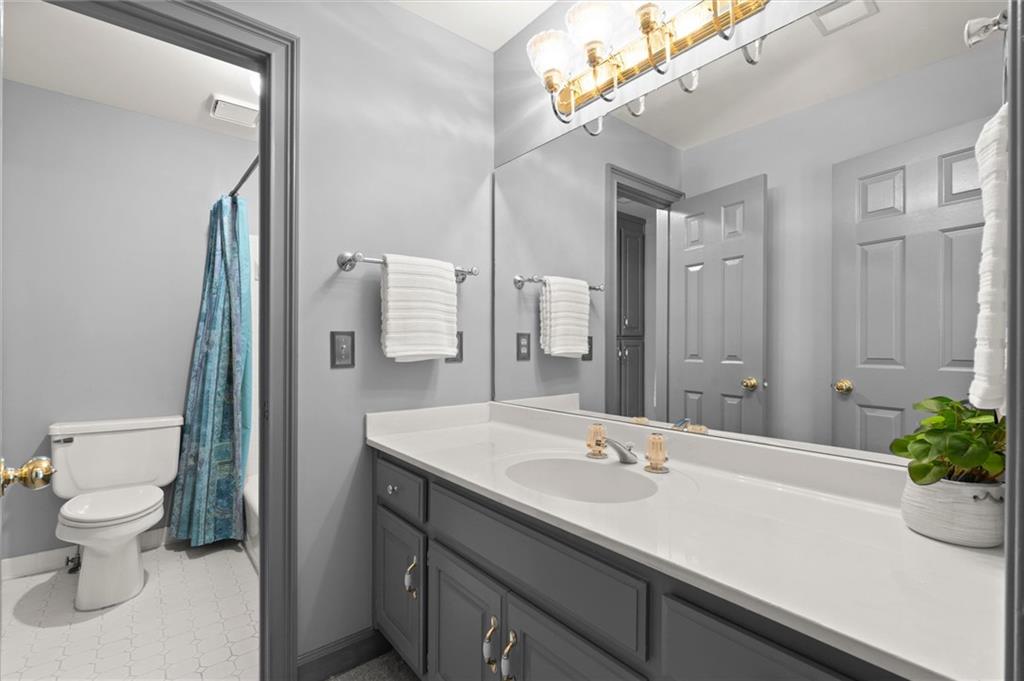 3520 Lester Ct. Property Photo 50