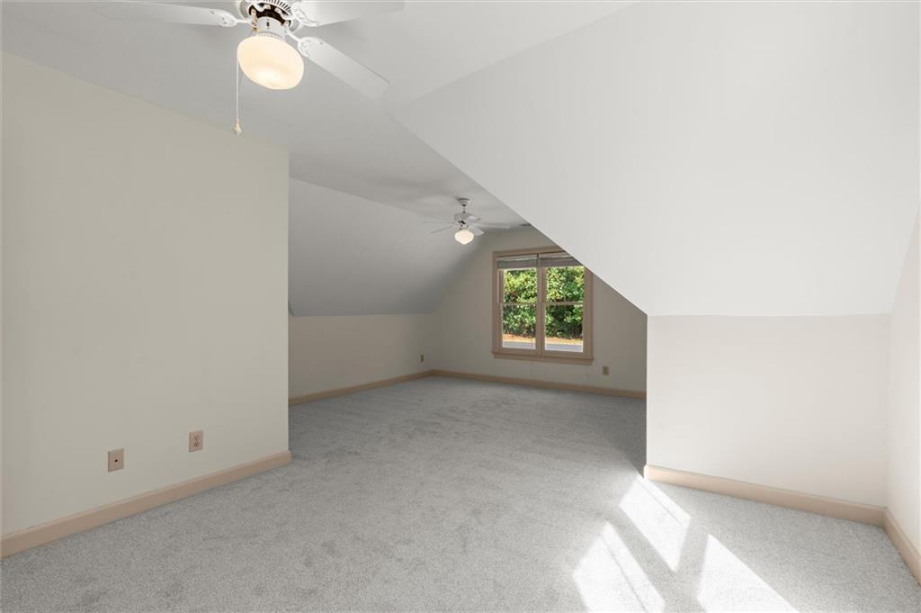 3520 Lester Ct. Property Photo 52