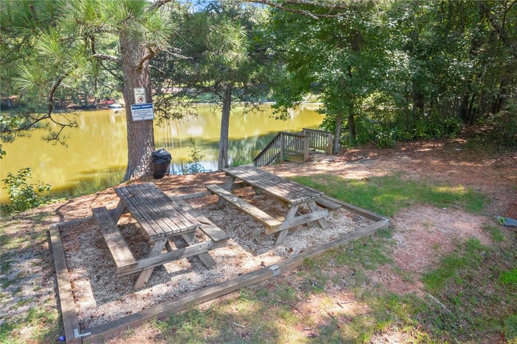 3520 Lester Ct. Property Photo 91