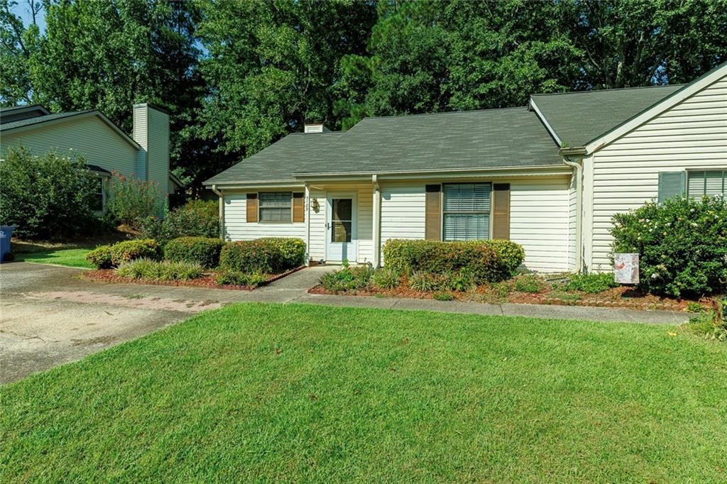 5189 Village Green Way Property Photo 1