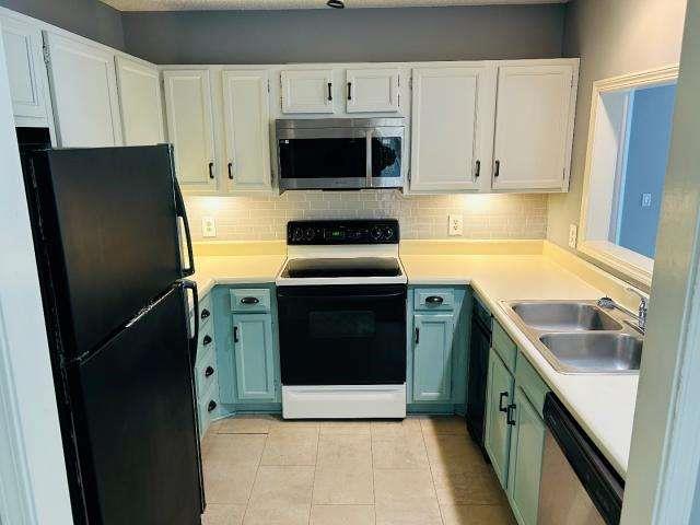 104 Abingdon Way Property Photo 1
