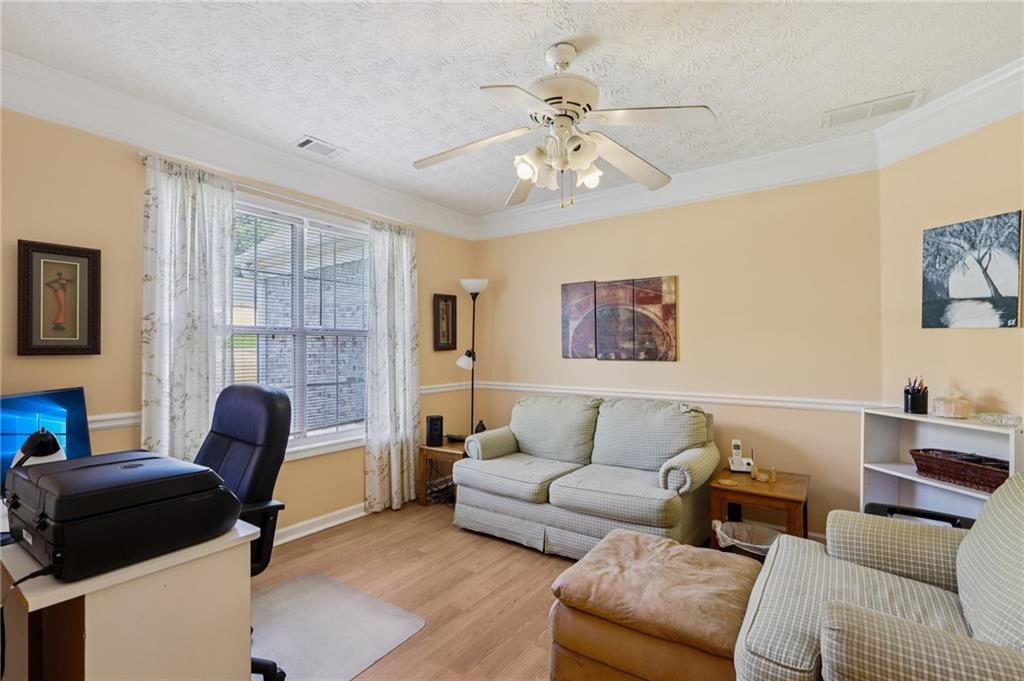 740 Pebble Boulevard Property Photo 9